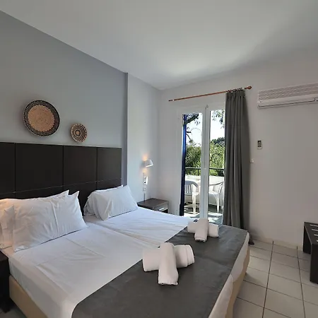 Anamar Skiathos 푼타