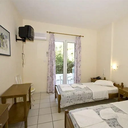 Anamar Skiathos Hotell 4*