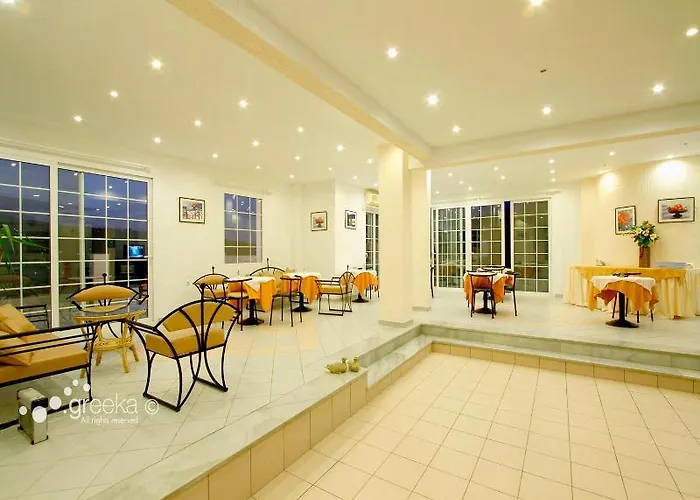 Hotel Anamar Skiathos 4*